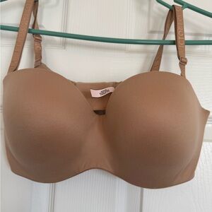 Victoria's Secret Body by Victoria lined strapless Bra